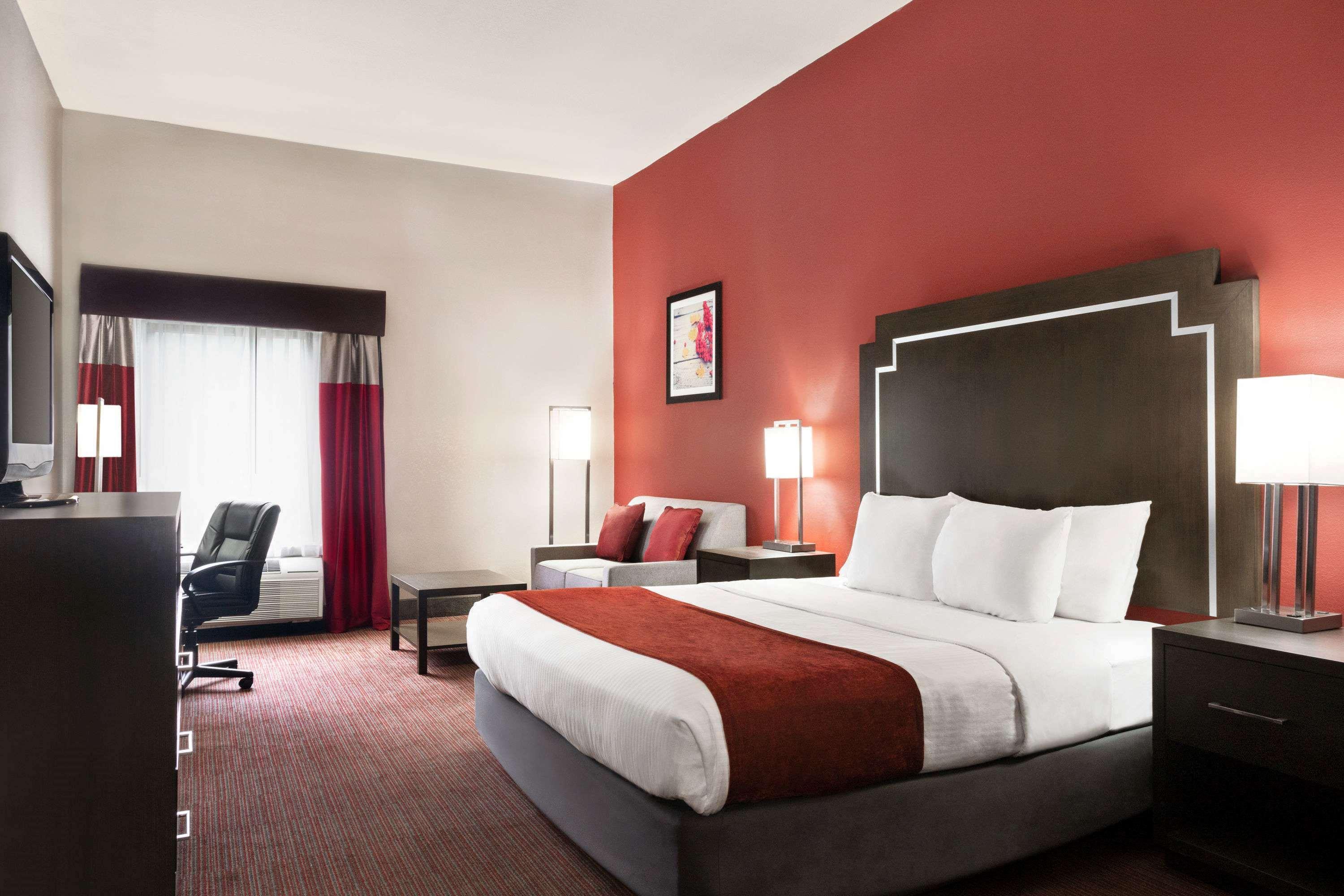 Days Inn & Suites By Wyndham Murfreesboro Eksteriør bilde